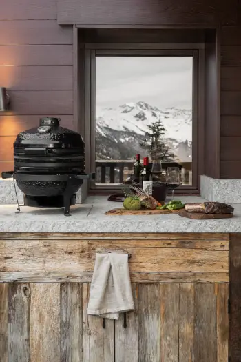 Préparation du repas en extérieur